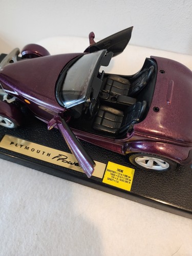 VINTAGE Purple Plymouth Prowler 1:18 Scale Diecast Car Maistro? Ertl? - Picture 2 of 8