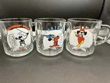 Vtg Disney Anchor Hocking 3 Pc Set Glass Mugs Mickey Mouse through Years