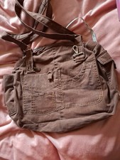 Tasche  , Handarbeit , Blumenmuster 