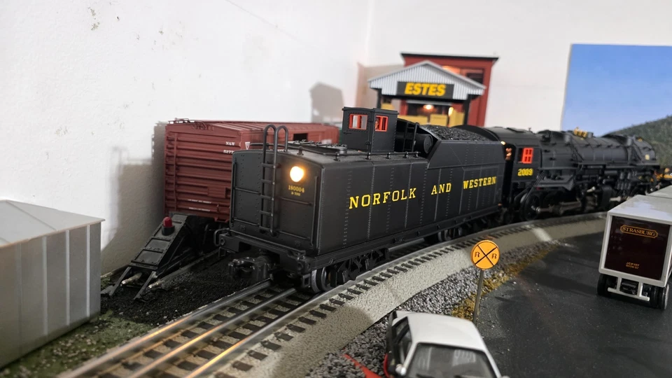 Lionel 6-38083 Norfolk and Western Y3 w/ TMCC LN/Box - Image 3 of 3
