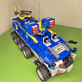 LEGO Alien Conquest: Earth Defense HQ (7066) Complete W/Minifigures, Inst. & Box