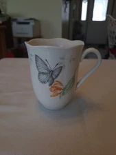 Butterfly Meadow by Lenox Mug Eastern Tailed Blue Butterflies Floral Accents b20