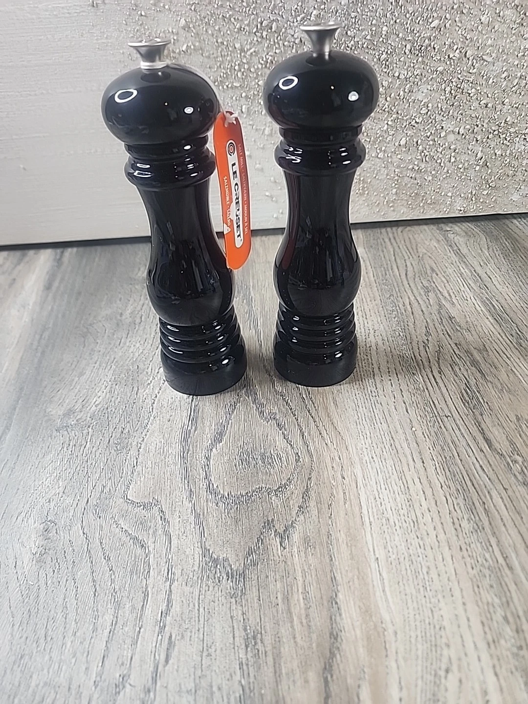 Le Creuset Classic Salt & Pepper Mills, BLACK, Set of 2