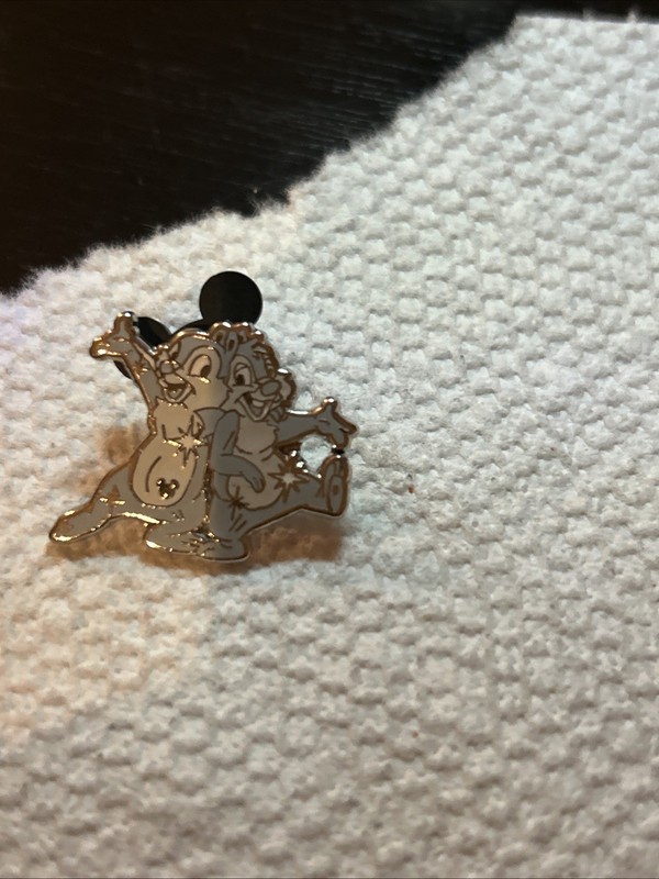 Disney Chip Dale White Cast Lanyard Pin