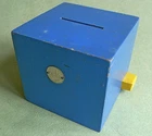 ADO, Ko Verzuu; appr. 1934: Constructivist Money Box (model 250); ORIGINAL !