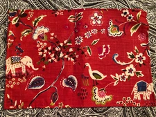 Set of 6 World Market RED ELEPHANT 13 x 19" Reversible Cotton Placemats -- NWT