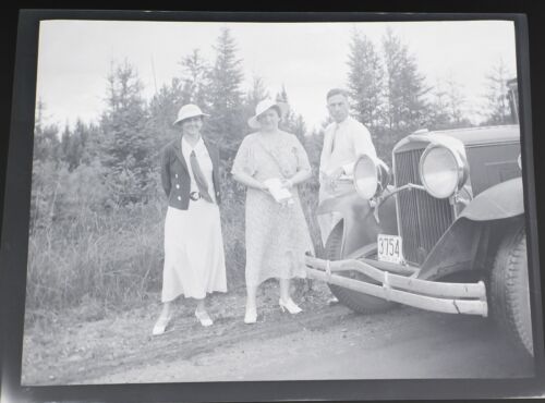 Vtg American Car Life Snapshot Photo NEGATIVE 1934 Wisconsin License Plate 3754 - Picture 2 of 2