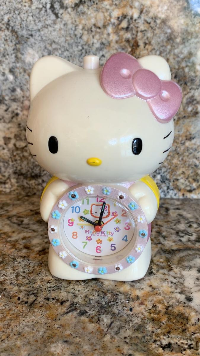 VTG Hello Kitty Alarm Clock Lights Up & Plays DISNEY'S IT'S A
