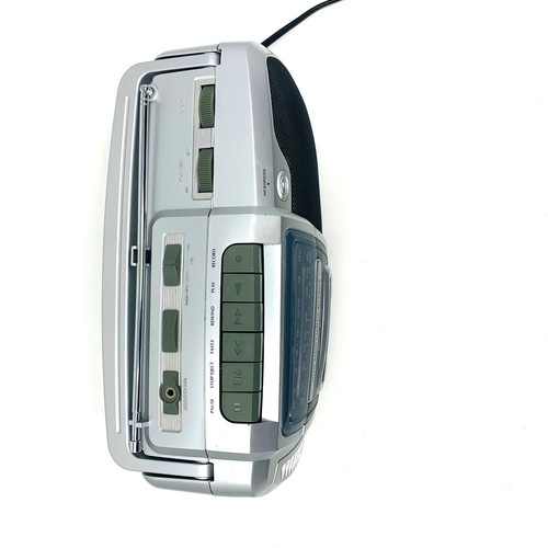 Lenoxx Sound AM/FM Radio Cassette Recorder CT-992 4C Battery or AC - Picture 6 of 8