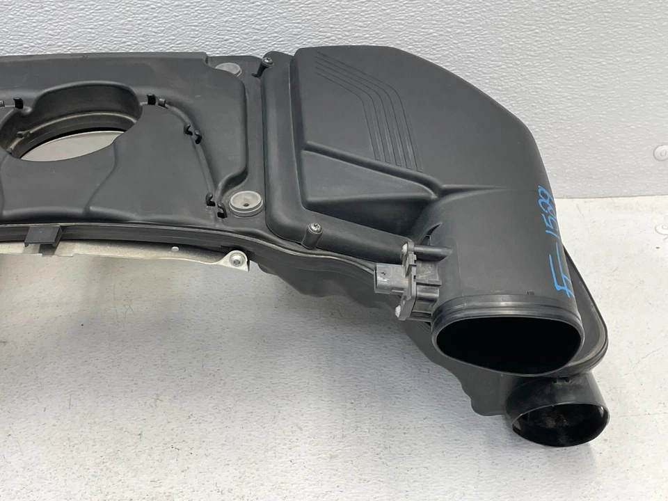 BMW 750i G12 2016-2019 motor limpiador de admisión de aire filtro conducto 4,4 L 1529 OEM Foto 3 de 4