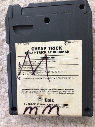 8 TRACK TAPES KISS, TEMPTATIONS, CHEAP TRICK IN GOOD CONDITION UNTESTED - Picture 7 of 8