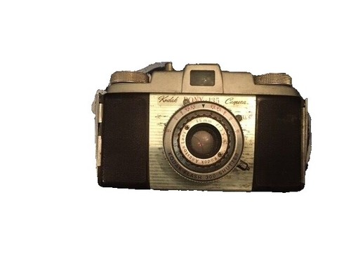 Kodak Star 635 DX Programmed Auto Wind 35MM Camera With Carrying