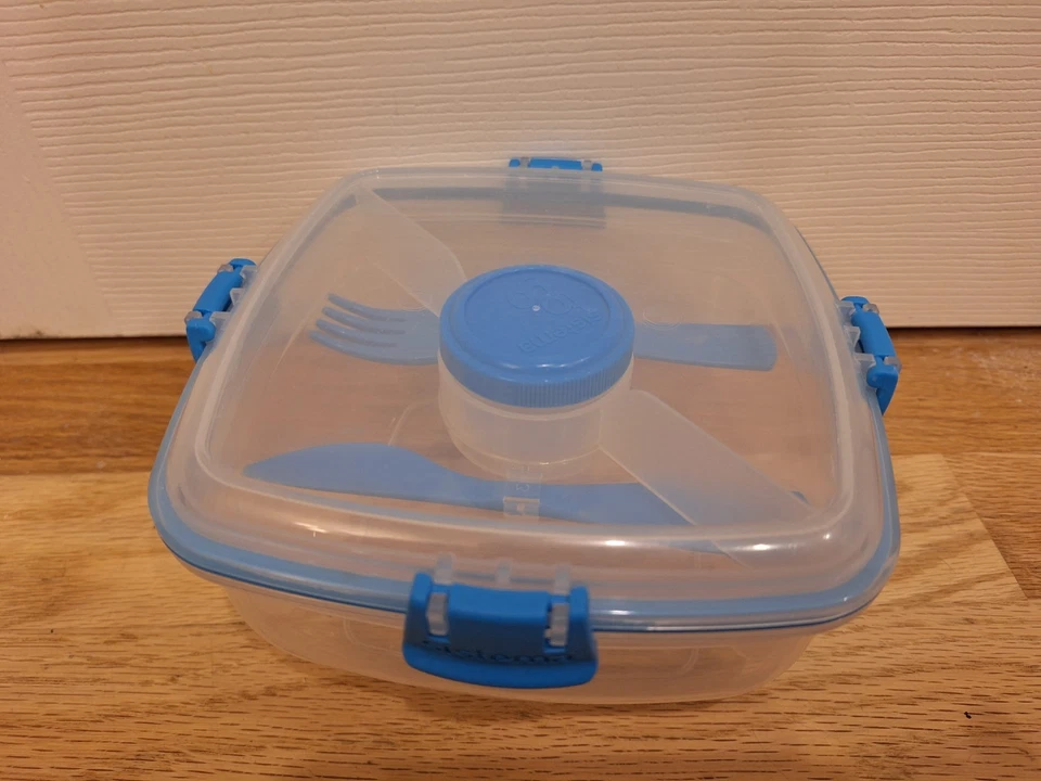 Sistema Ensalada TO GO Fiambrera con Contenedor de Aderezo y Tenedor, Cuchillo, Tapa Azul a Presión Foto 4 de 4