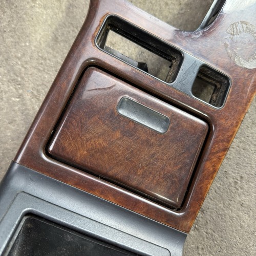 OEM BMW E39 Center Console Trim Wood Veneer Walnut Ashtray Cracked See Photos - Picture 6 of 10