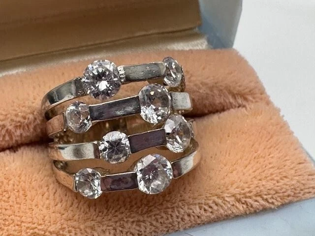 CW Ladies 925 Sterling Silver Round-Cut White CZ Cluster Cocktail Ring Size 7 - Image 2 of 4