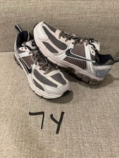 Nike Vomero 5 GS Big Kids' Shoes - College Grey/Black-Cave Stone size 7y