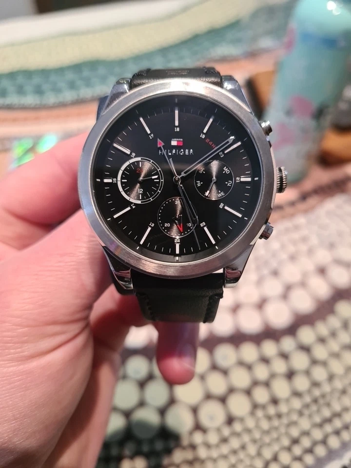 Tommy Hilfiger Watch Ashton 1791741 Quartz Black Leather Strap Excellent... - image 3 of 4