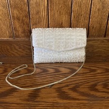 Vintage La Regale Ltd. White Beaded Rectangle Purse With Gold Chain Evening Bag