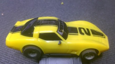 TYCO 440X2 Slot Car 1979 CORVETTE (Yellow #2) SET CAR - RUNS Great