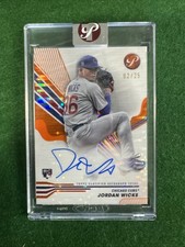 2024 Topps Pristine Autographs Jordan Wicks Orange Pulsar Refractor /25 (RC)