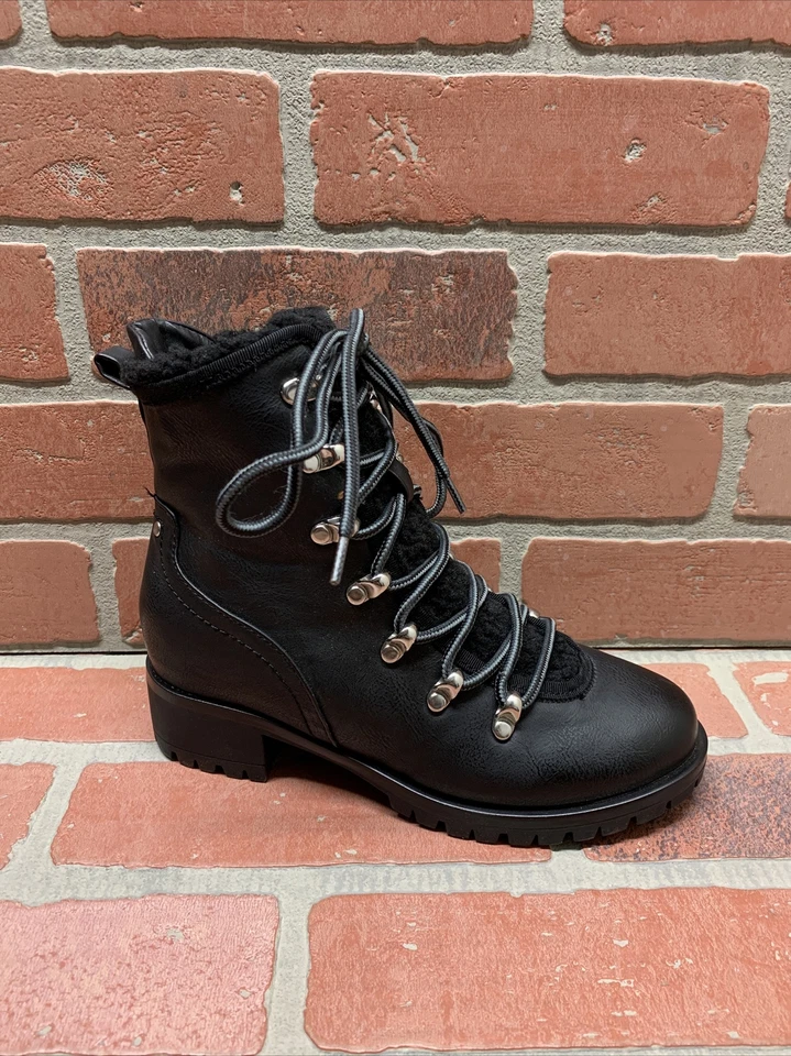 CALL IT SPRING Black Leather Lace Up/Zip Faux Fur Lined Ankle Boots Women’s Sz 5 - Image 3 of 4