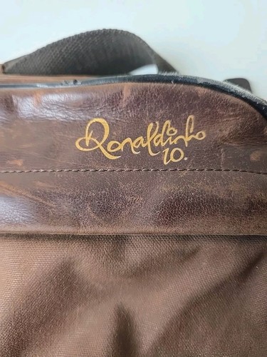 NIKE RONALDINHO R10 BAG BROWN Football Soccer & School Messenger Pack Duffel Bag - Picture 3 of 23