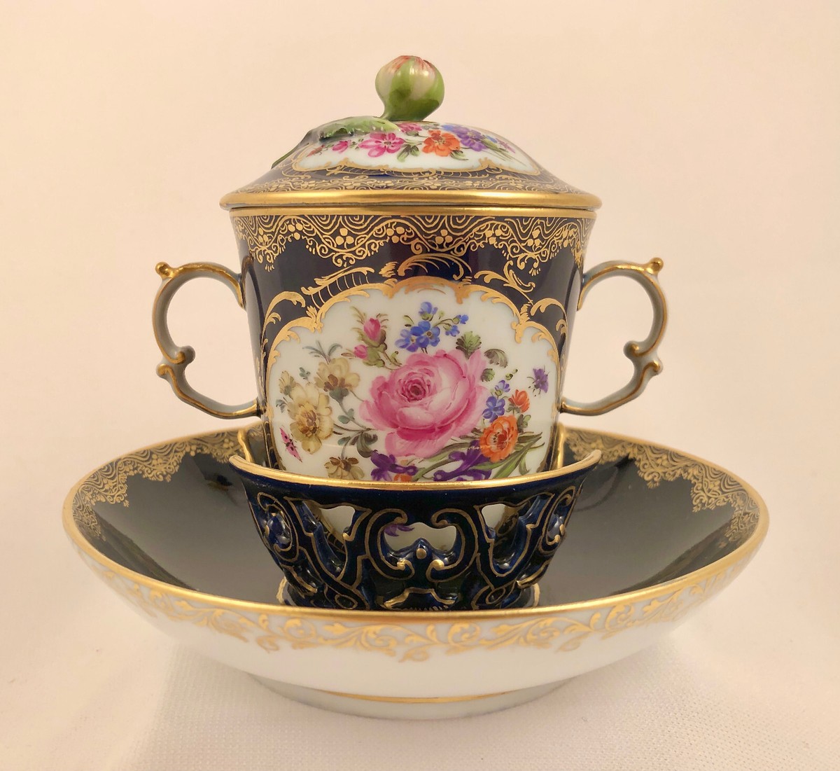 Meissen Chocolate Cup & Saucer, Trembleuse, Covered, Watteau