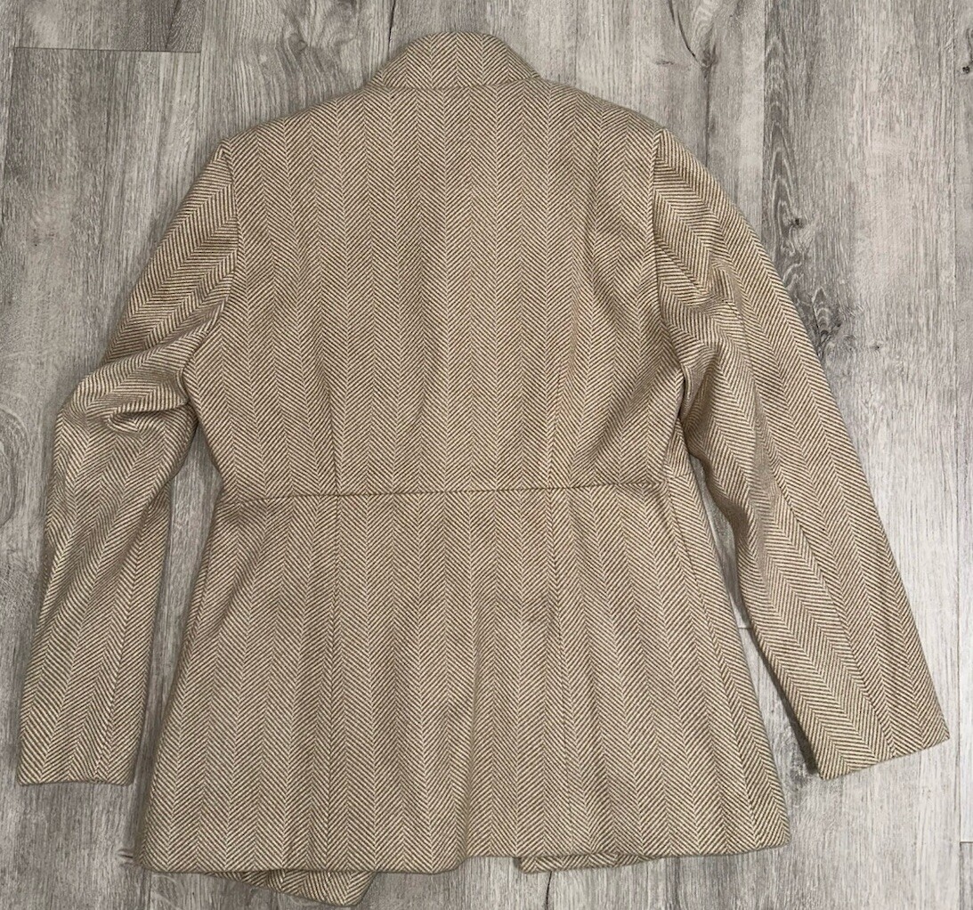 Foto 3 di 3