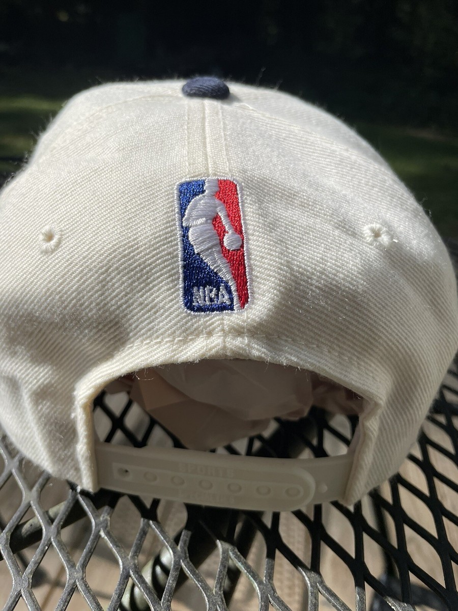 Vintage 90's NBA Chicago Bulls Shadow Snapback Hat by Sports