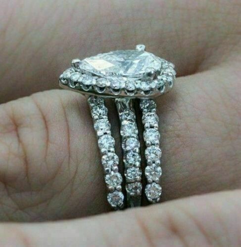 Trio Wedding Ring Set 3.Ct Pear Cut Moissanite 14k White Gold in Size 8.5 - Bild 4 von 4