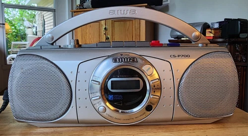 AIWA Vintage AM/FM Radio Cassette Tape CS-P700 Battery/Plug Power - TESTED!