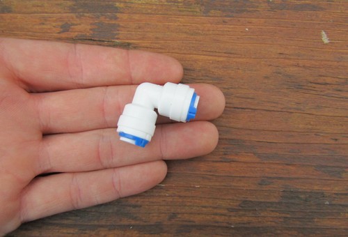 1/4" 90 Degree Elbow for Reverse Osmosis (RO) Water Purification Systems - Picture 6 of 6
