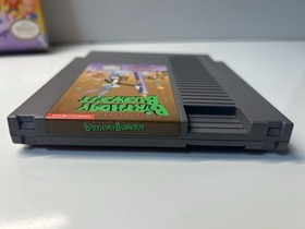 Bugs Bunny Birthday Blowout Complete CIB Nintendo NES Game Box Manual Free Ship!