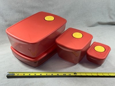 Tupperware Rock N Serve Vented Microwave Container Set of 4 With Lids Coral