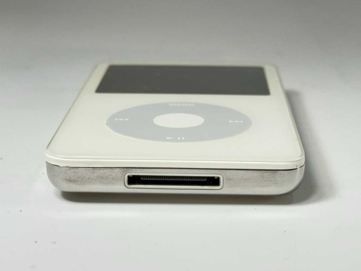 Apple iPod ホワイト　15GB Apple iPod Video Classic 5th Generation White 30GB ~ Model