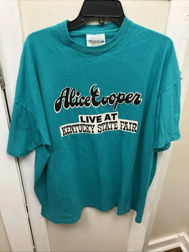 Rare Alice Cooper Concert T-shirt XL Graphic Peelin 1980s vintage concert t-shirt, vintage, size XL, single stitch, B+ condition