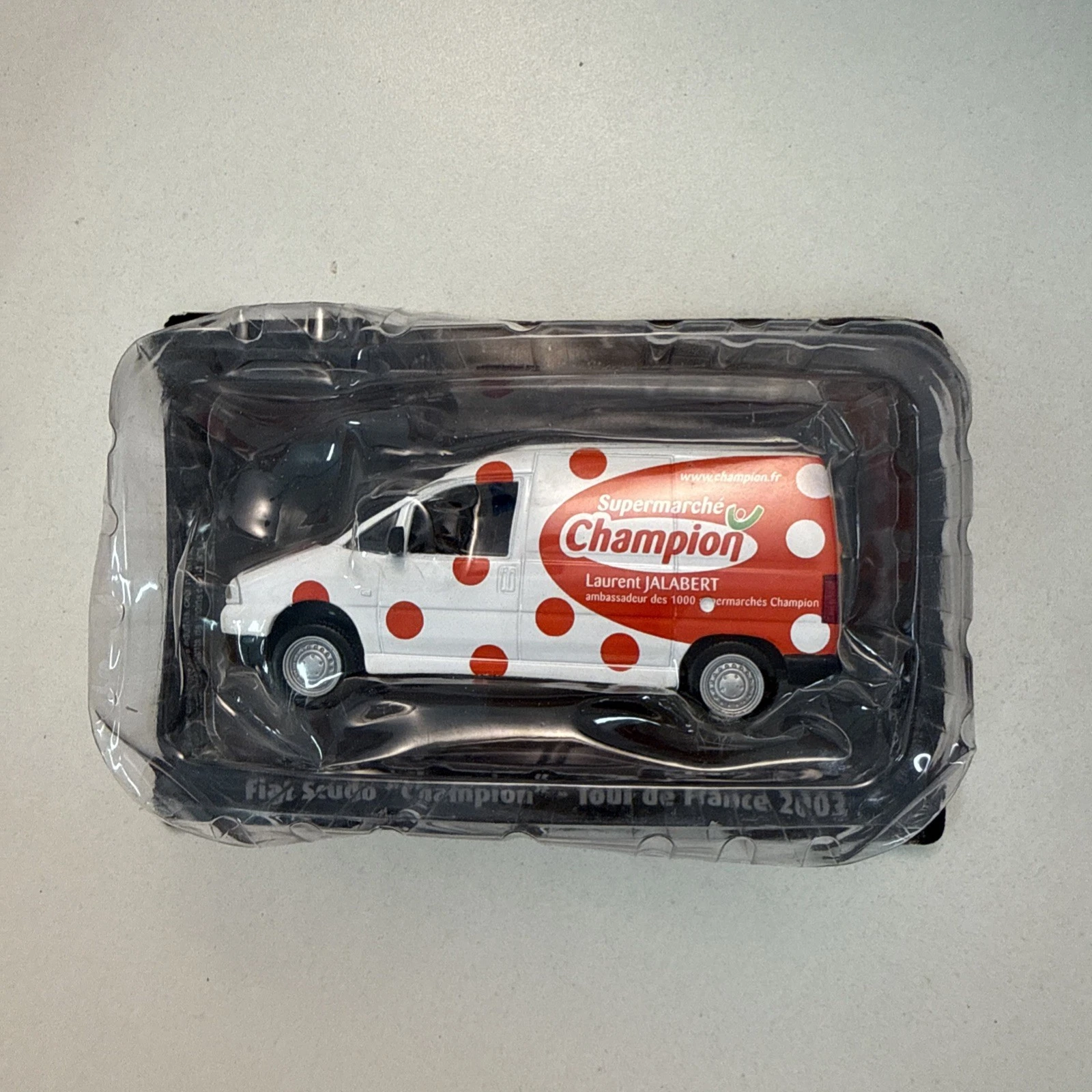 Voiture Miniature Fiat Scudo « Champion » Tour De France 2003 Échelle 1/43