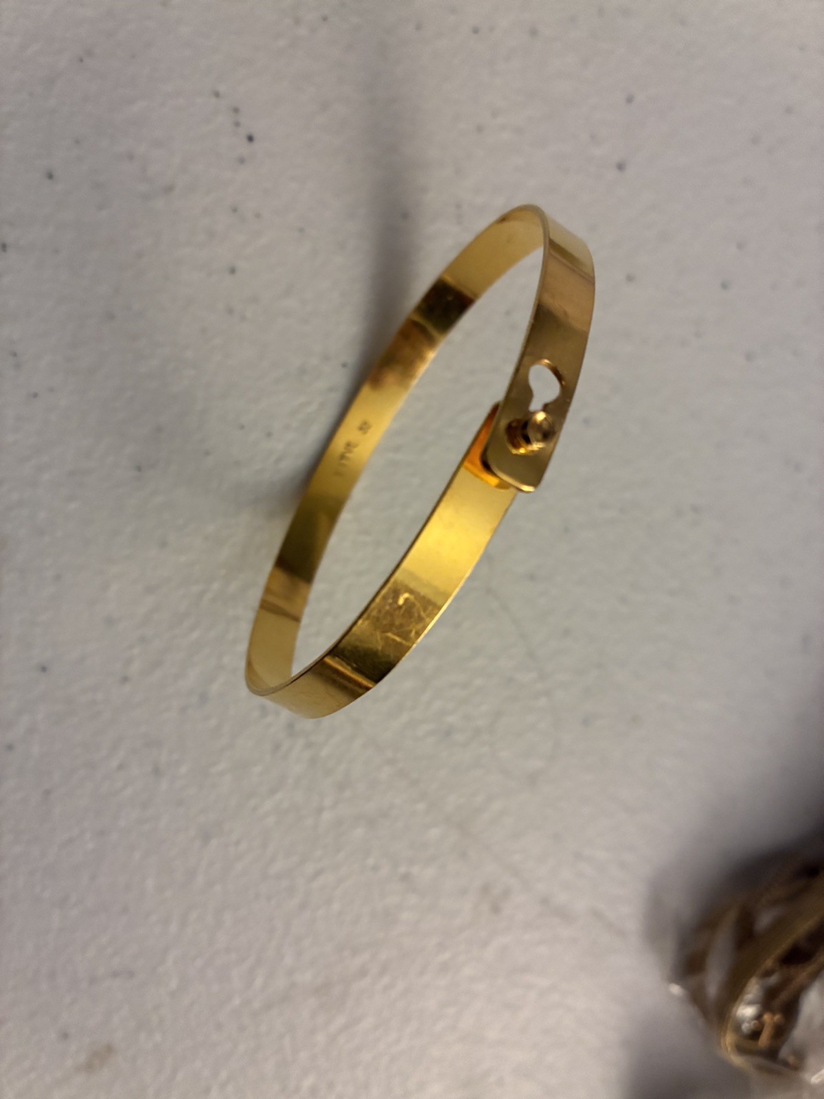 22k Yellow Solid Gold Modern Bangle Bracelet 7" /… - image 1