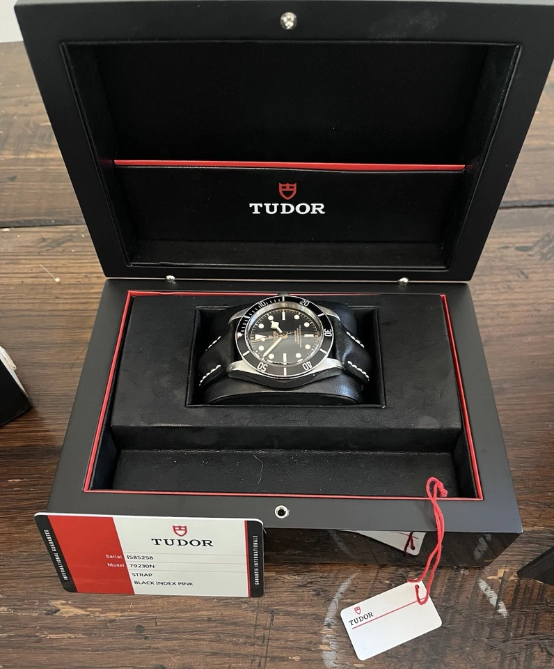 Tudor Heritage Black Bay 79230N, photo 3 of 5