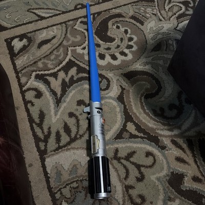 Hasbro Star Wars Luke Skywalker Lightsaber Forge Toy - Blue (F1168)