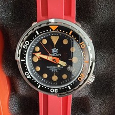 Steeldive SD1975, TUNA, NH35, Sapphire, 'Honeycomb', Diving, 5-Link Bracelet