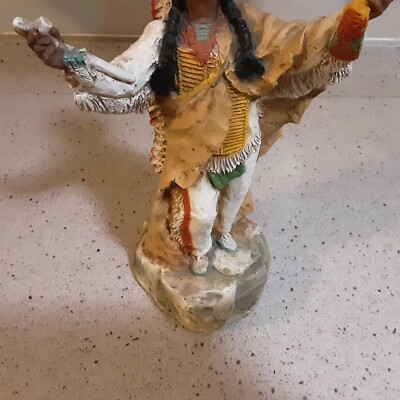 Vintage Native American Chief Universal Statuary Corp. 1981