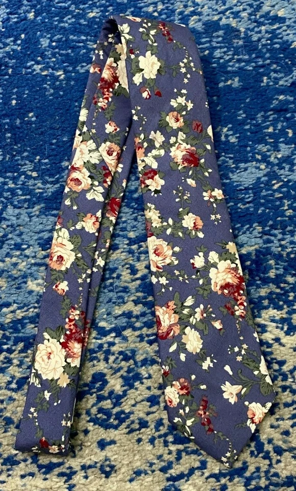 Corbata de algodón floral Dockers azul rosa verde frambuesa malva blanca beige Foto 2 de 4