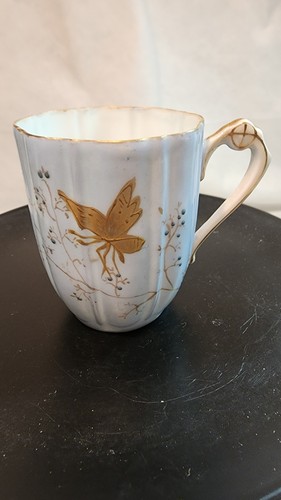 Vintage Limoges Hand Painted Teacup and Saucer, lite blue with golden butterfly - Foto 6 di 9