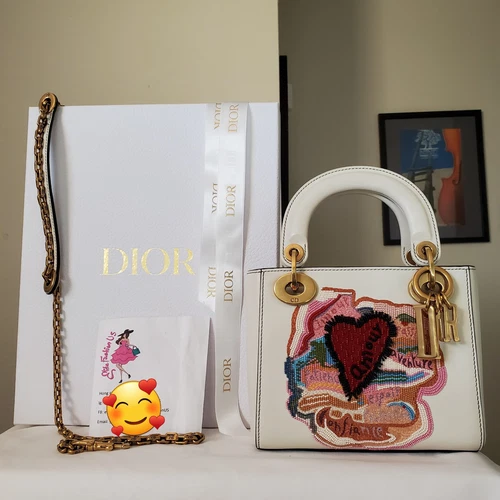 Mini sac Lady Dior Valentine Off Heart Amour or blanc hw limité