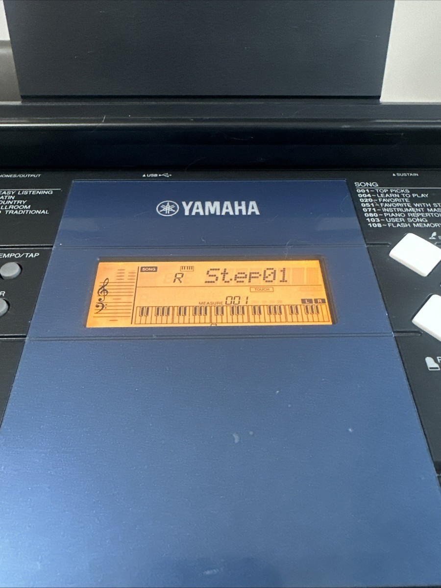 Yamaha PSR-E333 Musical Digital Keyboard 61-Key Piano No AC