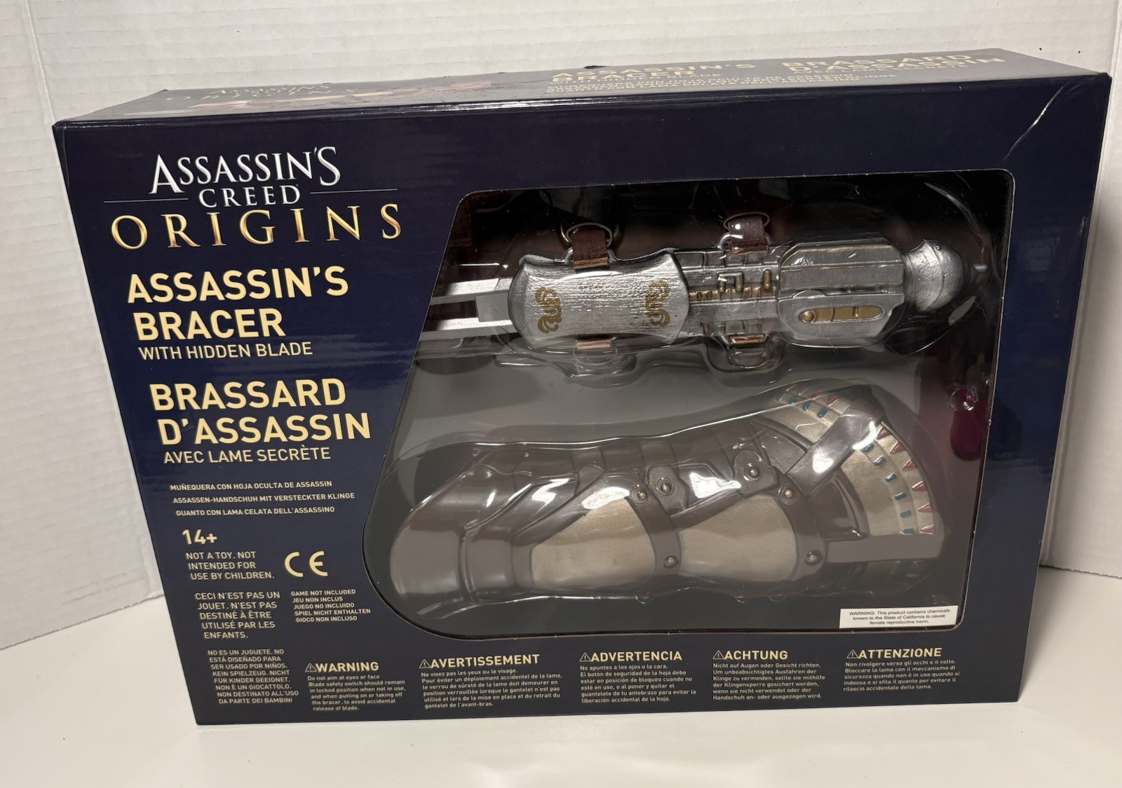 2017 Assassin's Creed Origins Assassins Bracer W/ Hidden Blade Collectible NIB