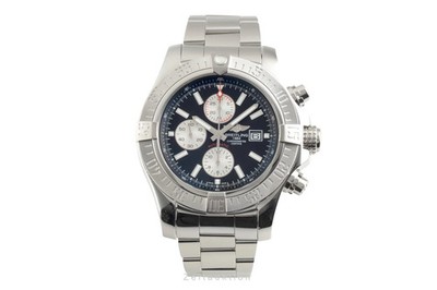 Breitling Super Avenger II Chronograph Stahl Automatik Ref. A1337111/BC29 [26022