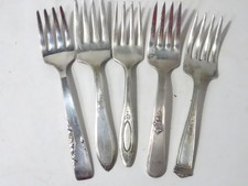 1917-54 - 5 Oneida Rogers Baby/Toddler Silver Plate Forks