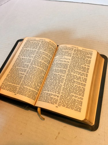 Holy Bible Masonic Edition Solomon's Temple Illustrated 1940 A.J. Holman Company - Picture 12 of 13